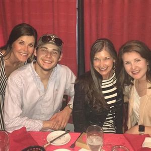 Meet your Posher, Bradley